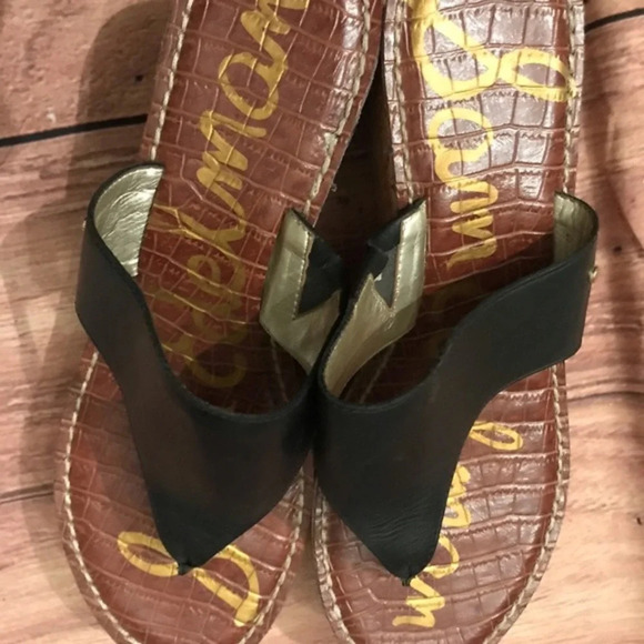 For Bundles only: 
Sam Edelman Wedge Platform Slippers - Picture 7 of 8